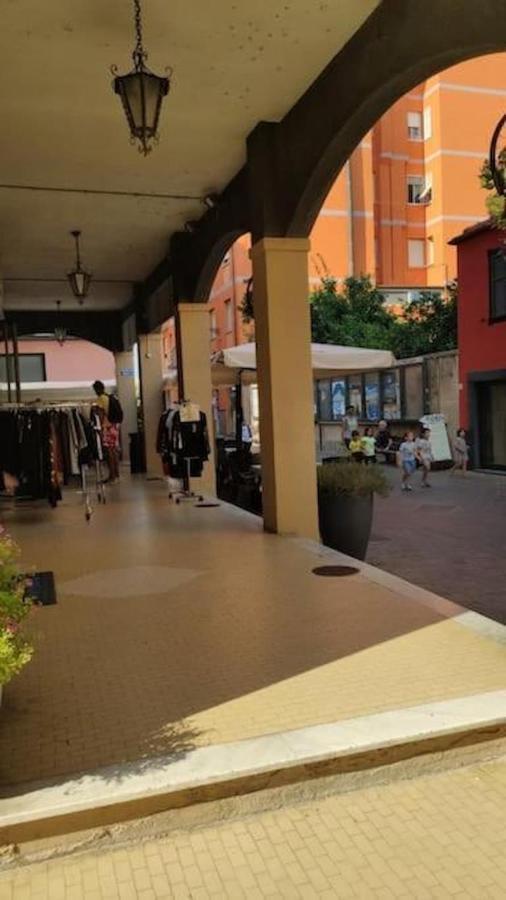 Casa Del Surf - By Ligooria Lejlighed Pietra Ligure Eksteriør billede